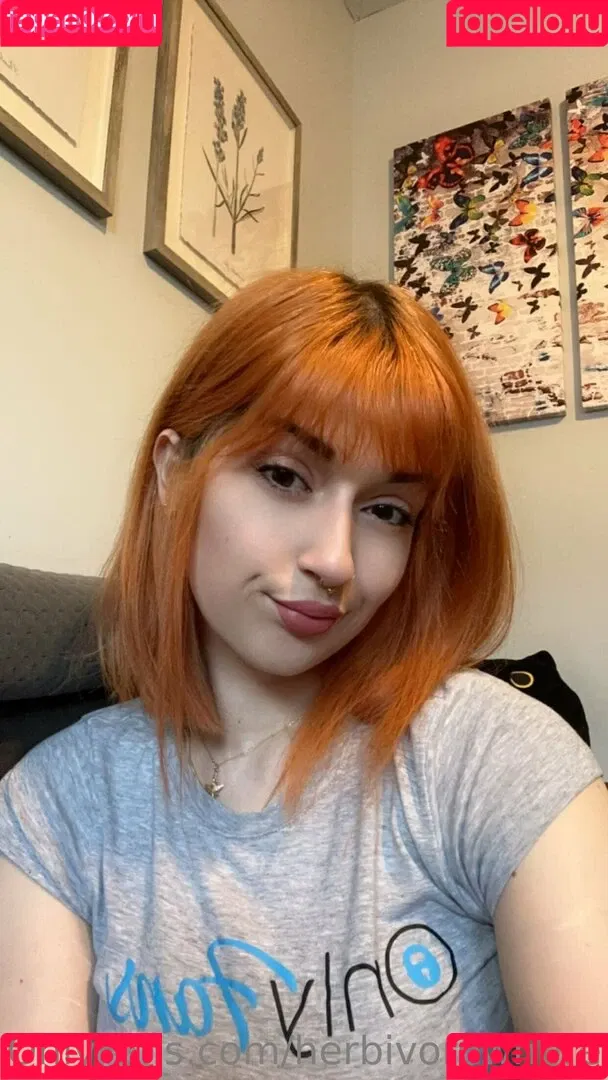 herbivorewh0re / theashleyr0se Onlyfans Photo Gallery 