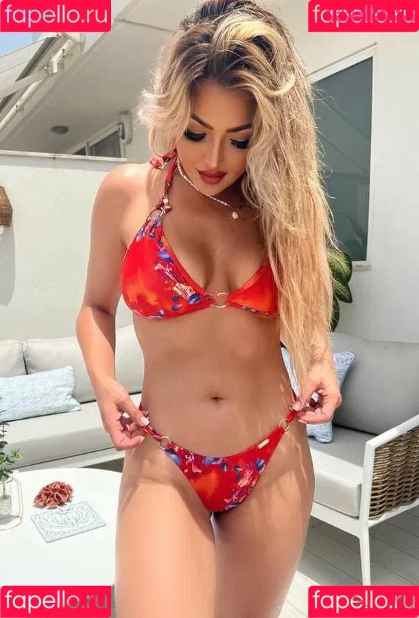 Maltese Girls / maltesedoll / maltesedoll_ Onlyfans Photo Gallery 