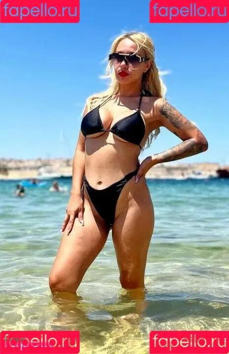 Maltese Girls / maltesedoll / maltesedoll_ Onlyfans Photo Gallery 