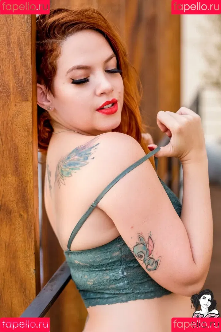 Lillyangel / lillyangelofficial Onlyfans Photo Gallery 