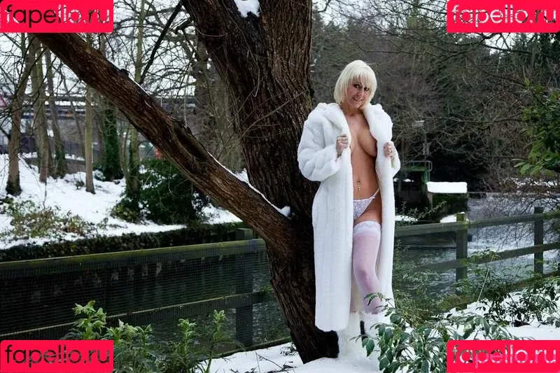 Jan Burton / jan.burton / jan_burton / jan_burton1 / janburton Onlyfans Photo Gallery 
