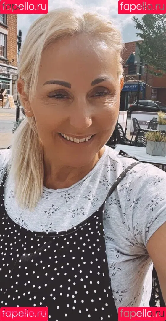 Jan Burton / jan.burton / jan_burton / jan_burton1 / janburton Onlyfans Photo Gallery 