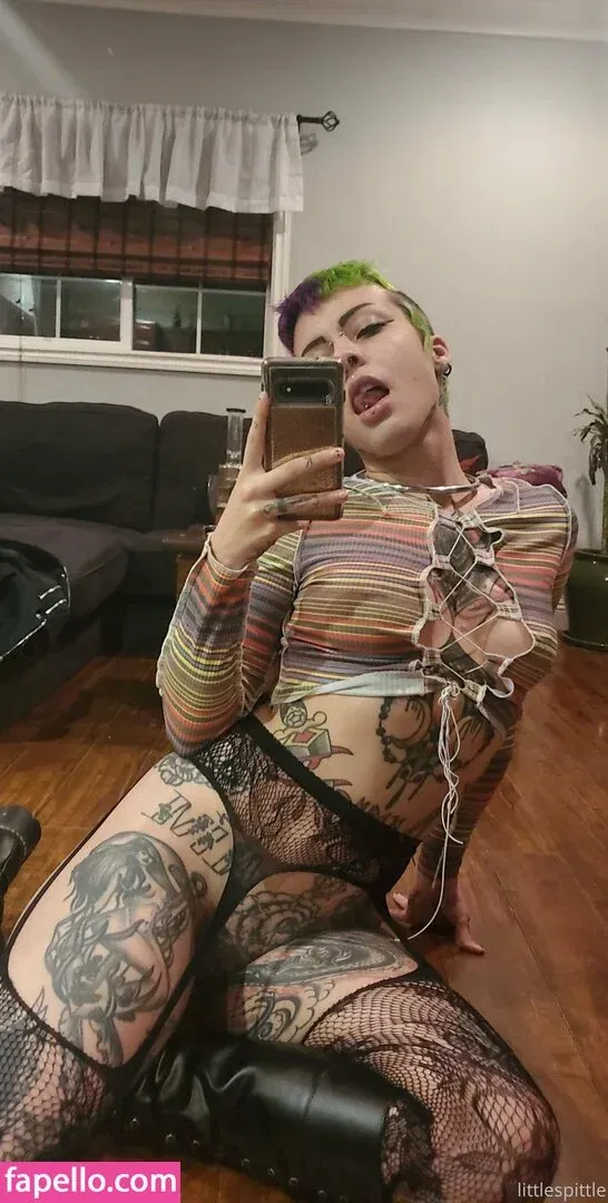 lilspittle / littlespittle Onlyfans Photo Gallery 