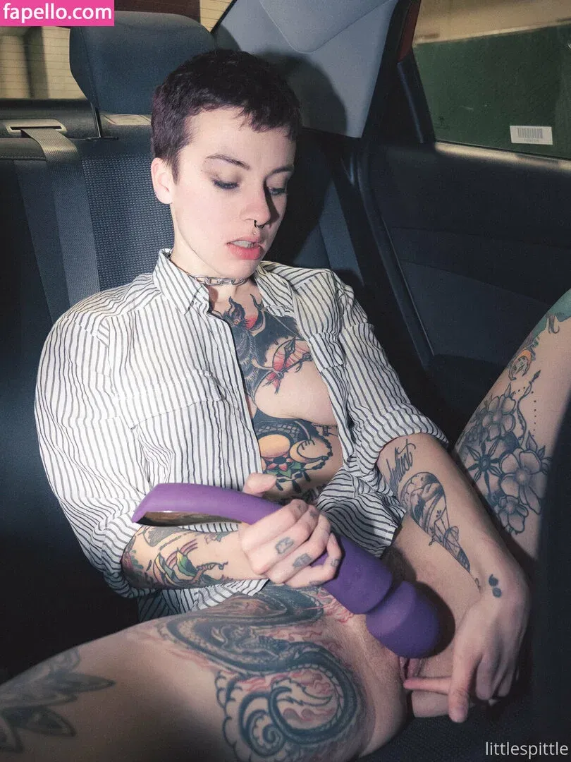 lilspittle / littlespittle Onlyfans Photo Gallery 