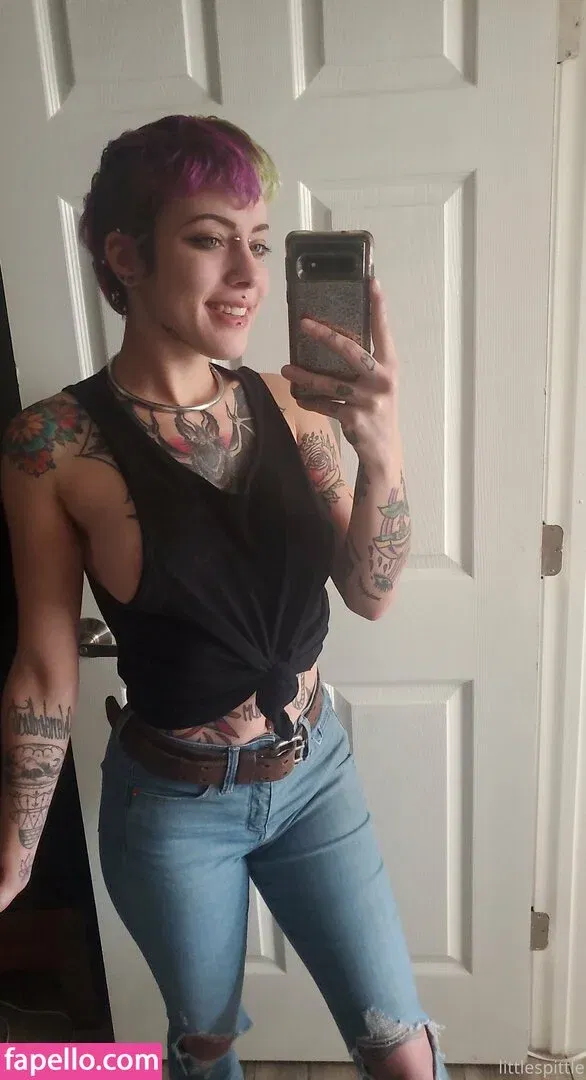 lilspittle / littlespittle Onlyfans Photo Gallery 