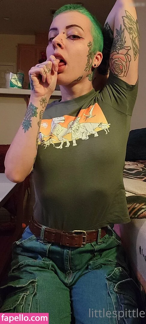 lilspittle / littlespittle Onlyfans Photo Gallery 