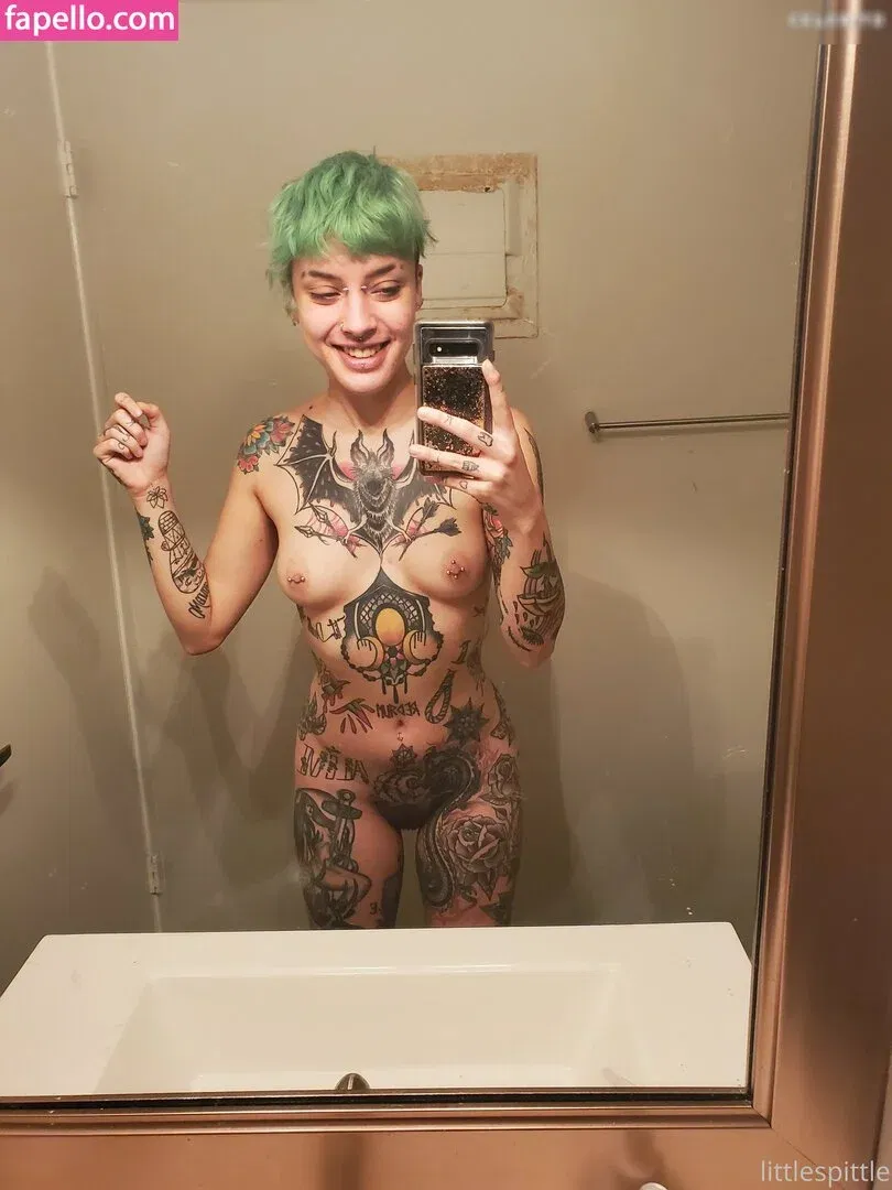 lilspittle / littlespittle Onlyfans Photo Gallery 