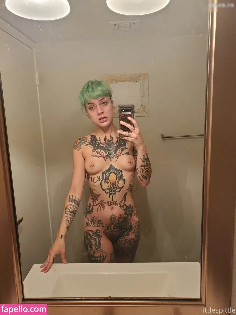 lilspittle / littlespittle Onlyfans Photo Gallery 