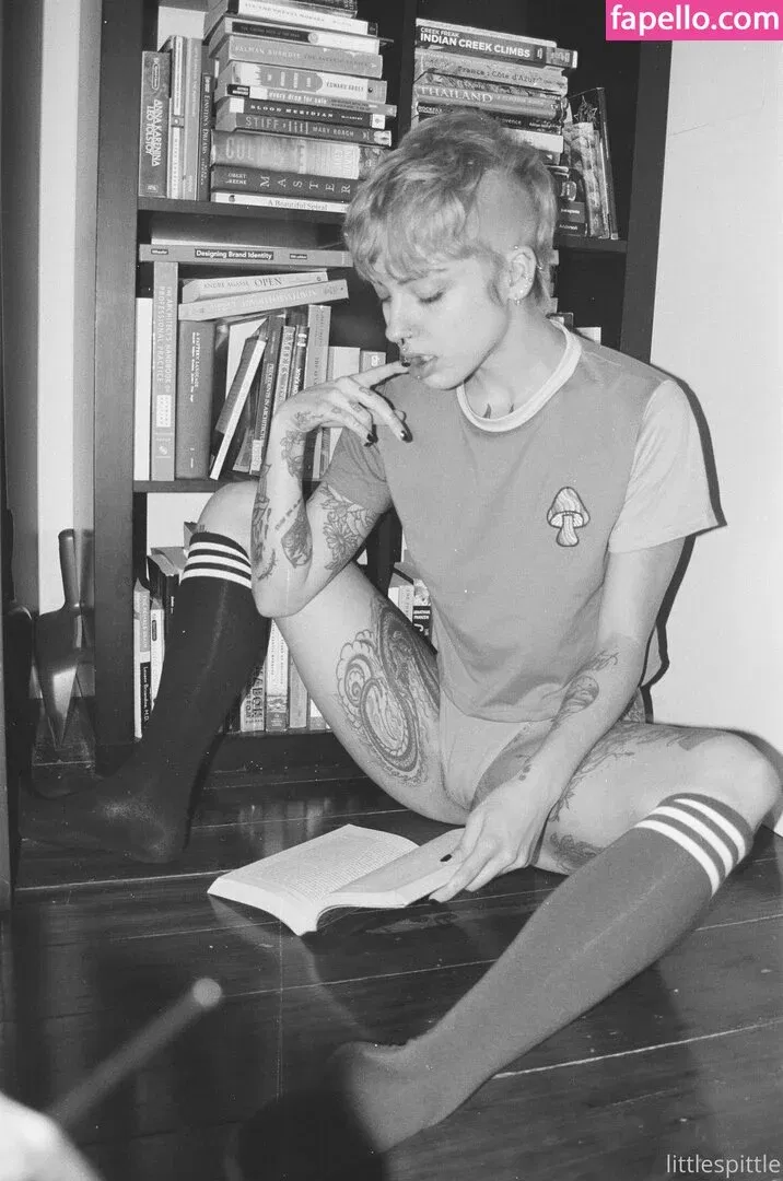 lilspittle / littlespittle Onlyfans Photo Gallery 