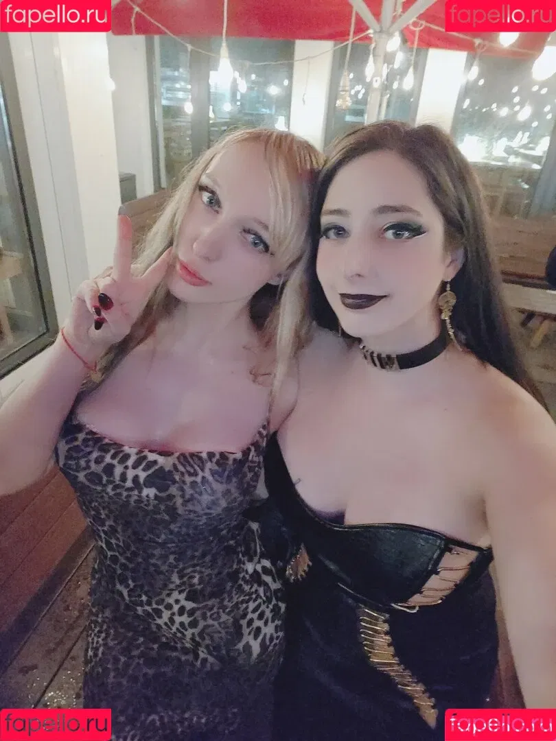 Mikomi Hokina / MikomiHokina Onlyfans Photo Gallery 