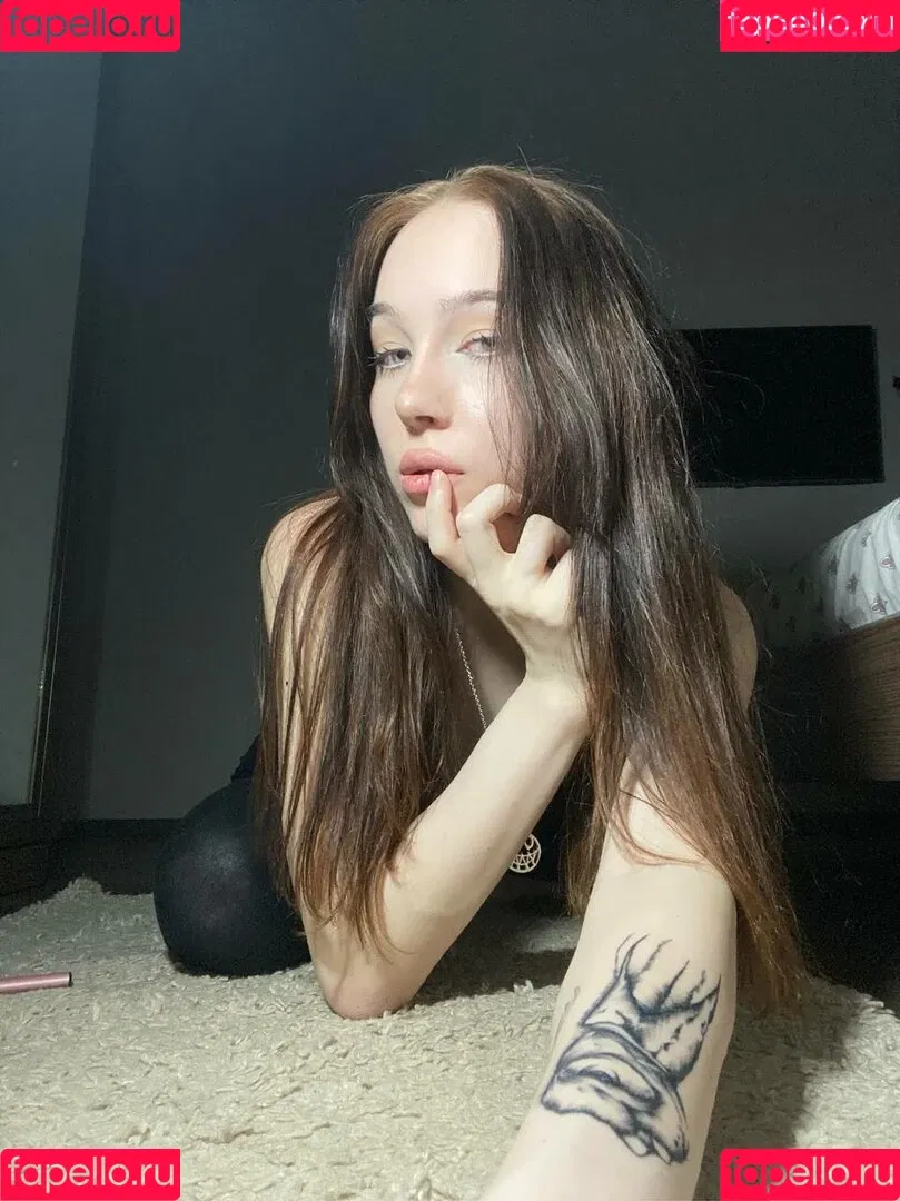 asmrjanina / aswrina / aswrinna / jokeitsmee / lovikit / асверина / асверинка Onlyfans Photo Gallery 