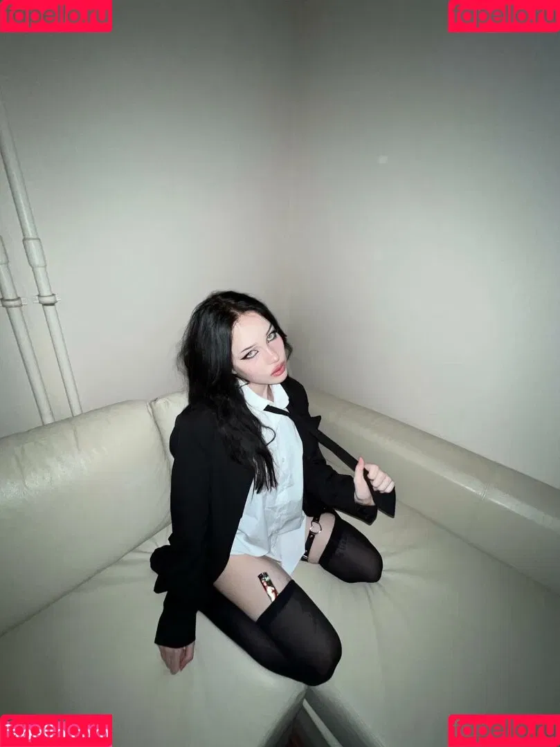 asmrjanina / aswrina / aswrinna / jokeitsmee / lovikit / асверина / асверинка Onlyfans Photo Gallery 