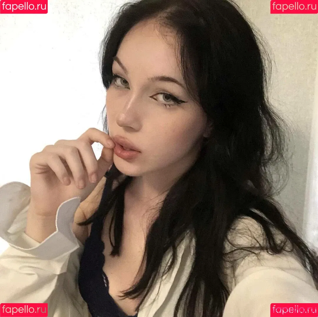 asmrjanina / aswrina / aswrinna / jokeitsmee / lovikit / асверина / асверинка Onlyfans Photo Gallery 