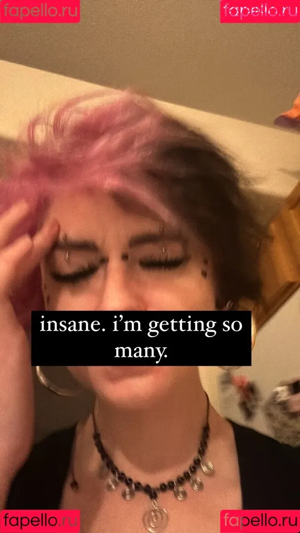 asmrjanina / aswrina / aswrinna / jokeitsmee / lovikit / асверина / асверинка Onlyfans Photo Gallery 