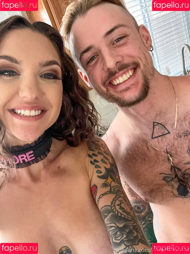 ROCKYEMERSON / Rocky Emerson / RockyEmersonXXX / therockyemerson Onlyfans Photo Gallery 