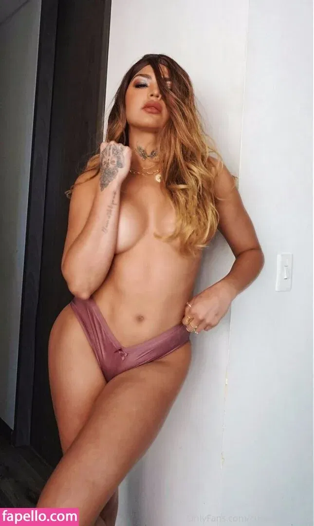 Cuca Caicedo / cucacaicedo29 / lacucacaicedo_ Onlyfans Photo Gallery 