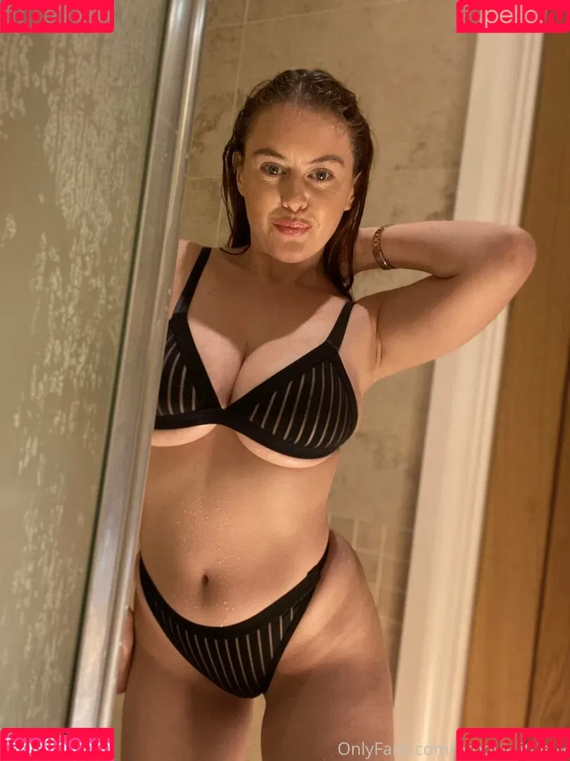 Brookie Little / _brooklittle / brookielittleuk / https: Onlyfans Photo Gallery 