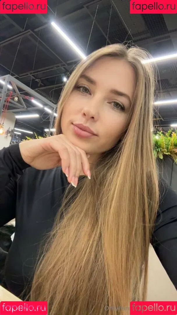Niemira / _niemiraofficial_ Onlyfans Photo Gallery 
