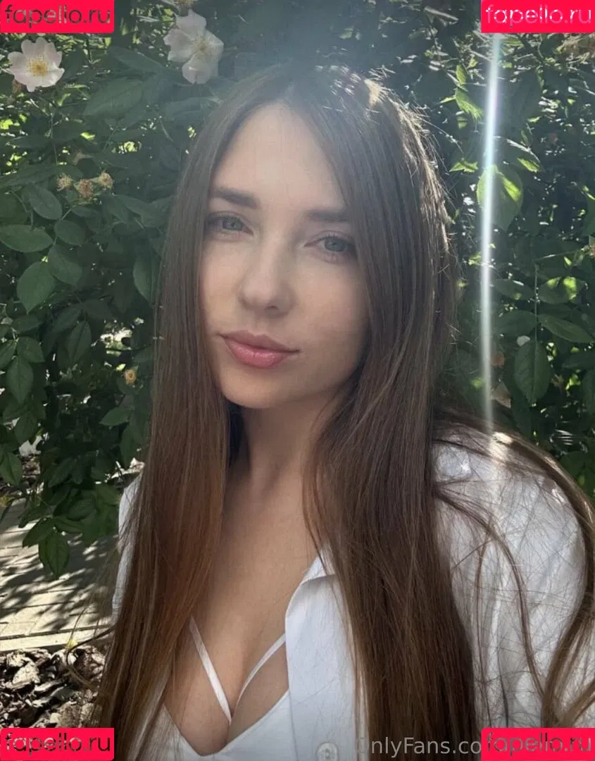 Niemira / _niemiraofficial_ Onlyfans Photo Gallery 