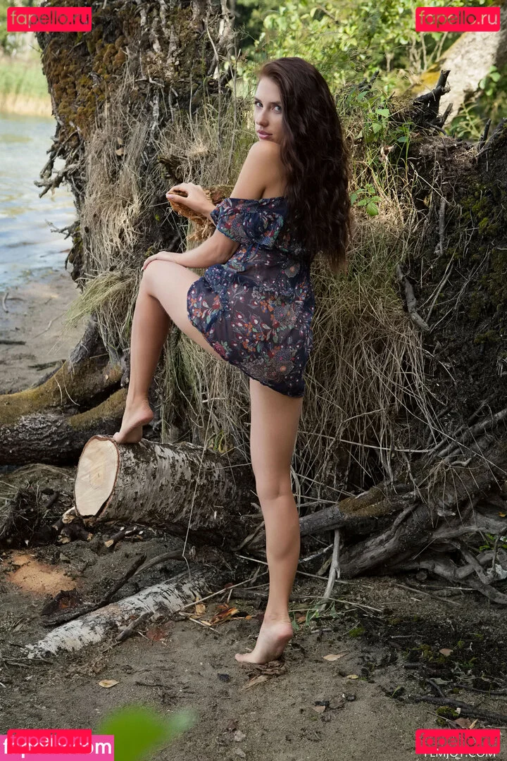 Niemira / _niemiraofficial_ Onlyfans Photo Gallery 