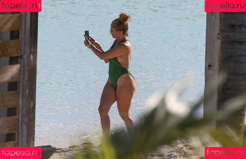JLo / Jennifer Lopez / jennifer_jlo Onlyfans Photo Gallery 