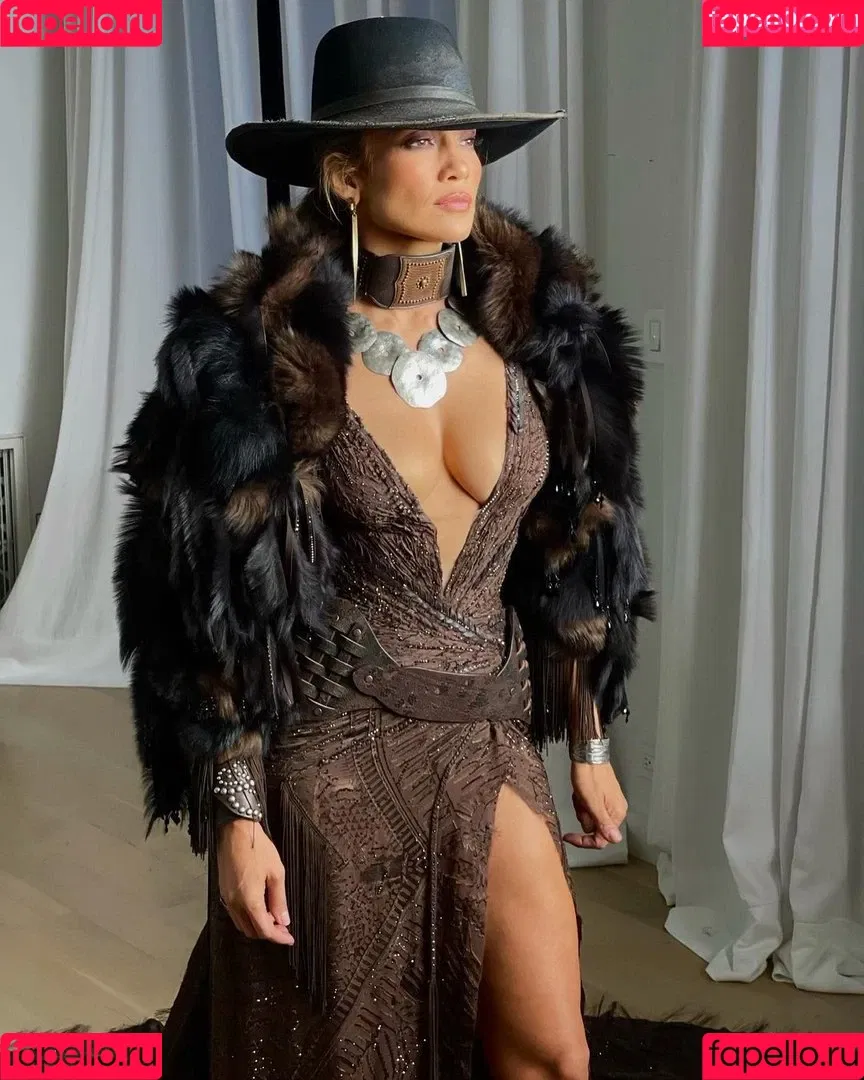 JLo / Jennifer Lopez / jennifer_jlo Onlyfans Photo Gallery 