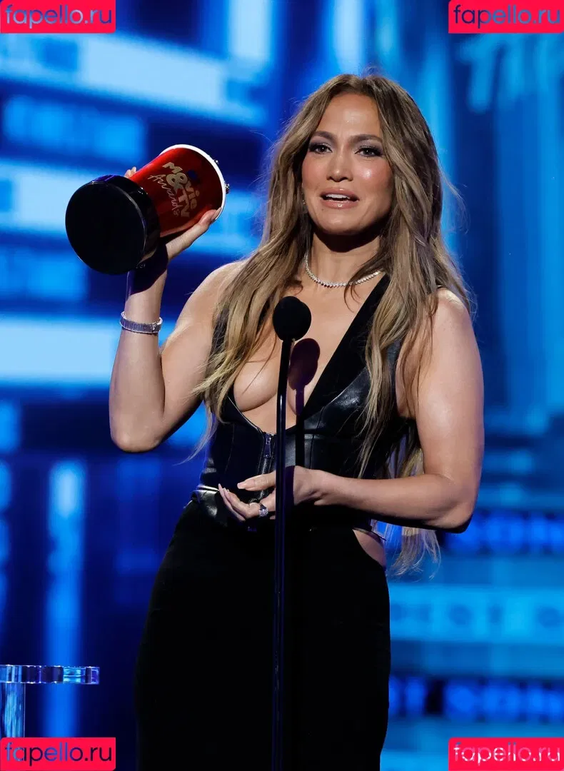 JLo / Jennifer Lopez / jennifer_jlo Onlyfans Photo Gallery 