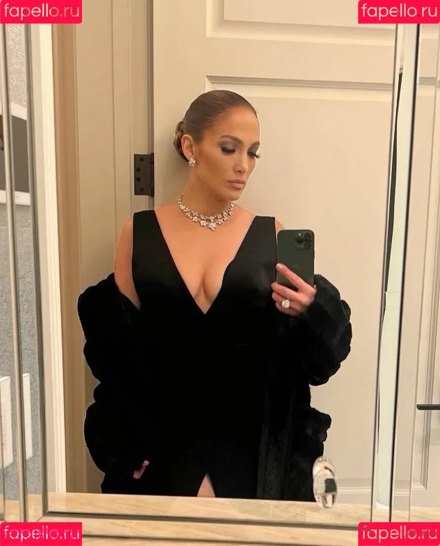 JLo / Jennifer Lopez / jennifer_jlo Onlyfans Photo Gallery 