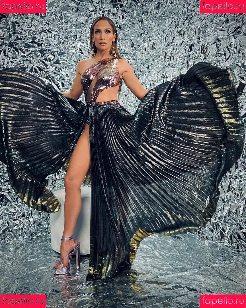 JLo / Jennifer Lopez / jennifer_jlo Onlyfans Photo Gallery 