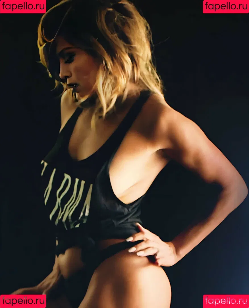 JLo / Jennifer Lopez / jennifer_jlo Onlyfans Photo Gallery 