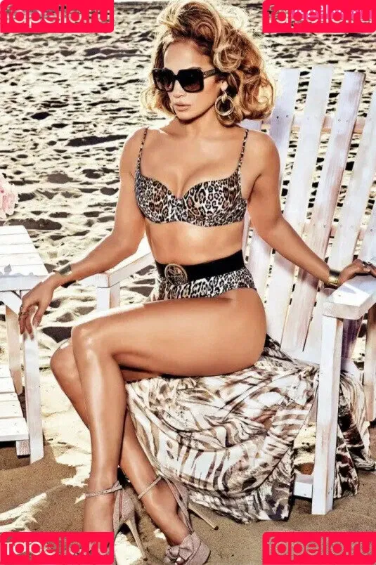 JLo / Jennifer Lopez / jennifer_jlo Onlyfans Photo Gallery 