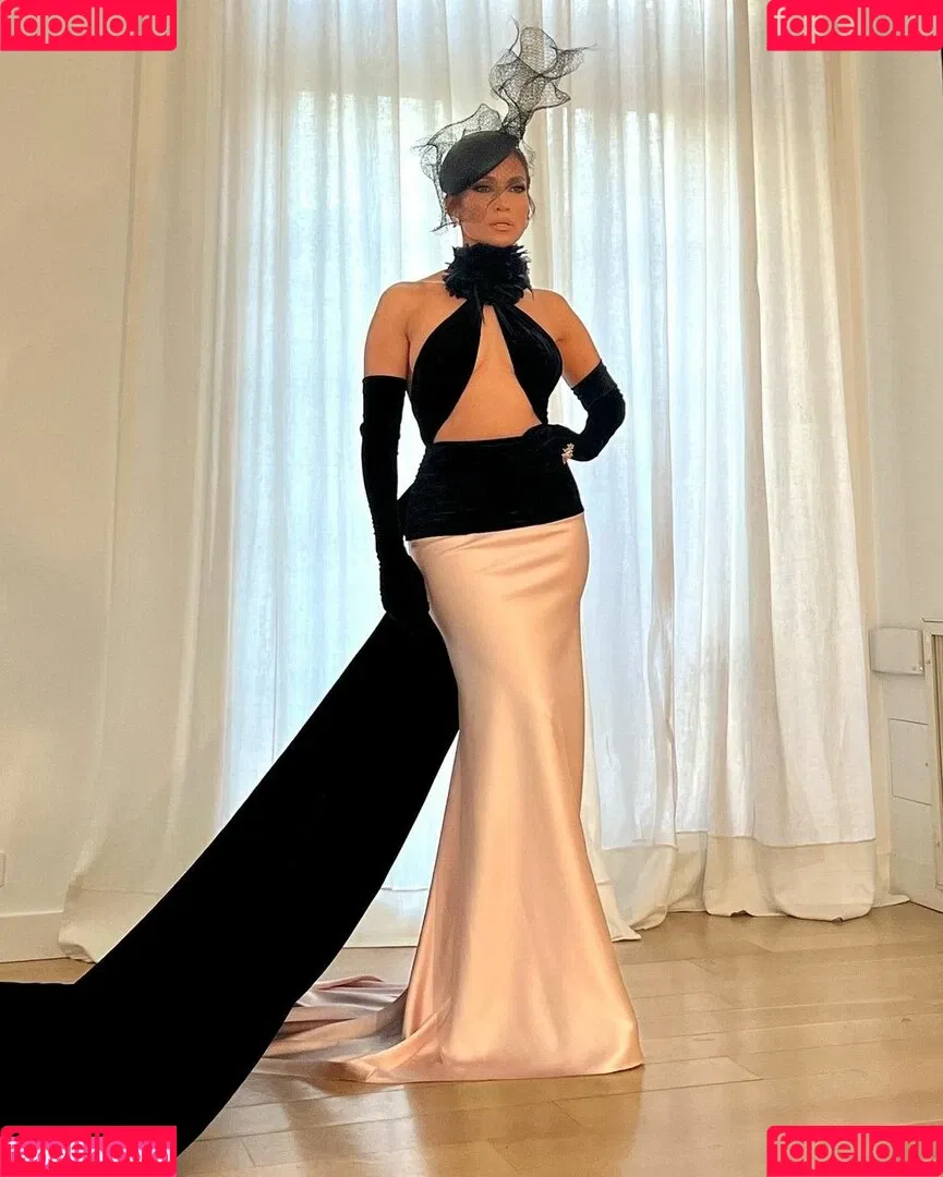 JLo / Jennifer Lopez / jennifer_jlo Onlyfans Photo Gallery 