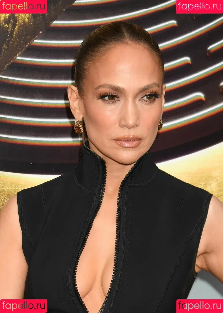 JLo / Jennifer Lopez / jennifer_jlo Onlyfans Photo Gallery 