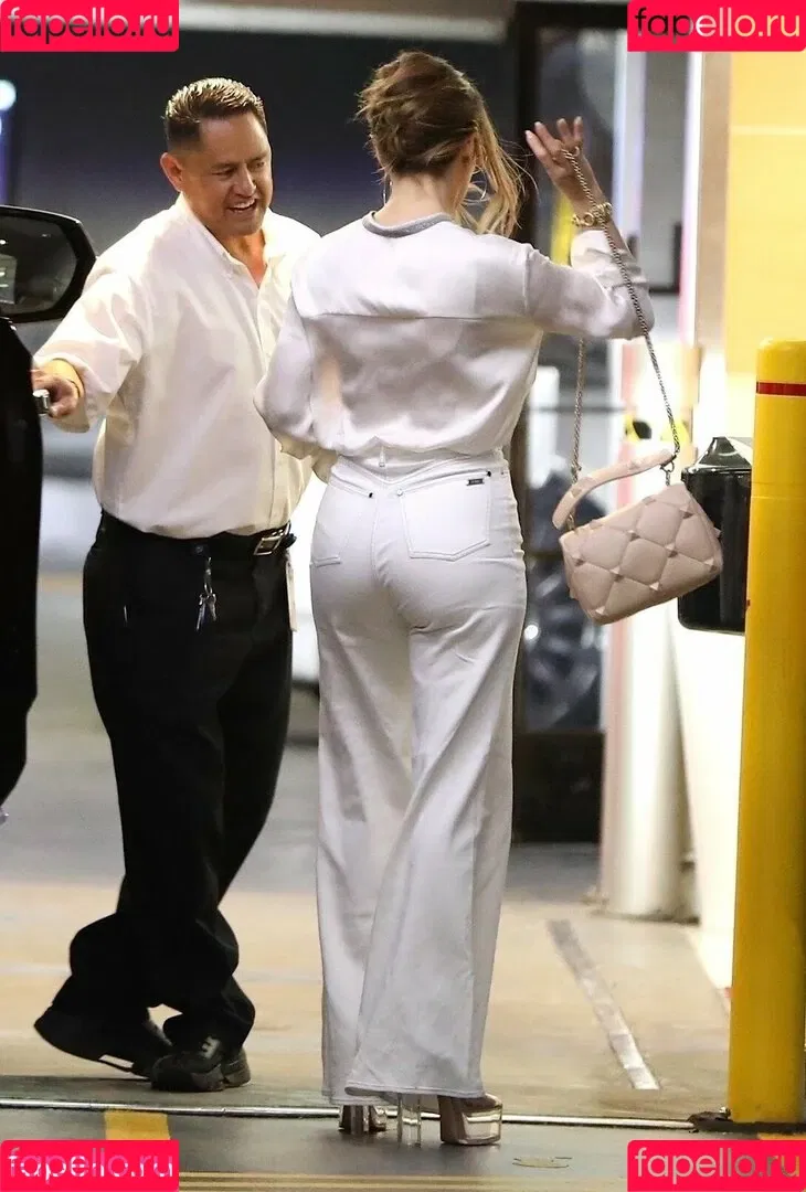 JLo / Jennifer Lopez / jennifer_jlo Onlyfans Photo Gallery 