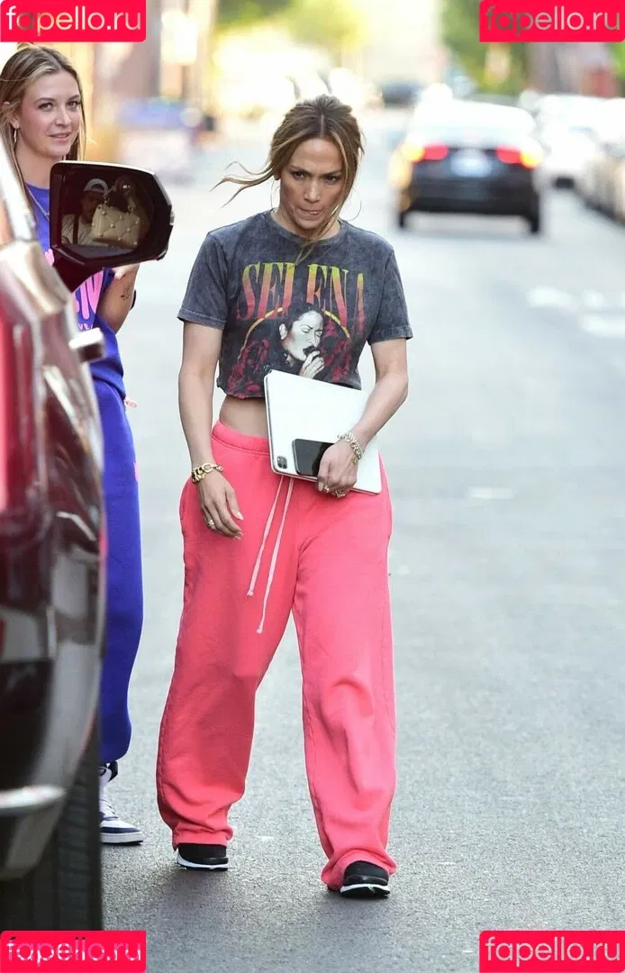 JLo / Jennifer Lopez / jennifer_jlo Onlyfans Photo Gallery 
