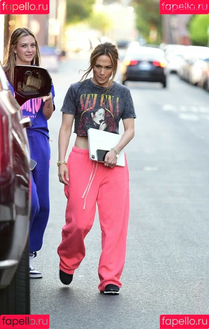 JLo / Jennifer Lopez / jennifer_jlo Onlyfans Photo Gallery 
