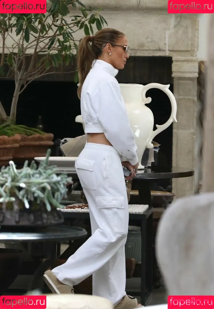 JLo / Jennifer Lopez / jennifer_jlo Onlyfans Photo Gallery 