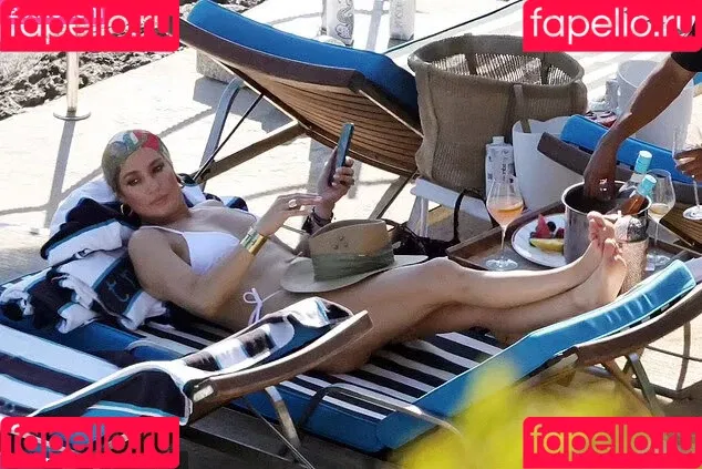 JLo / Jennifer Lopez / jennifer_jlo Onlyfans Photo Gallery 