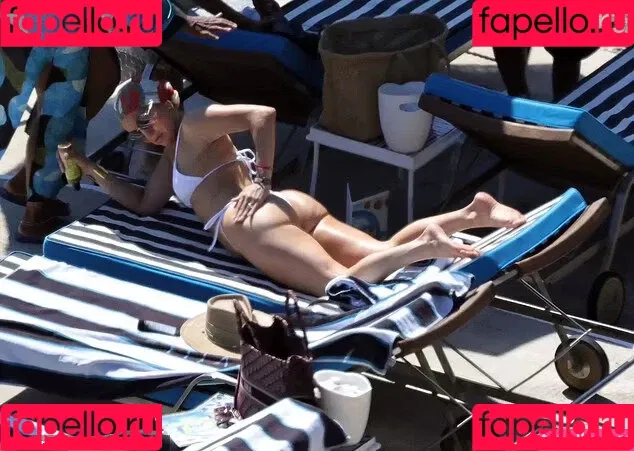 JLo / Jennifer Lopez / jennifer_jlo Onlyfans Photo Gallery 