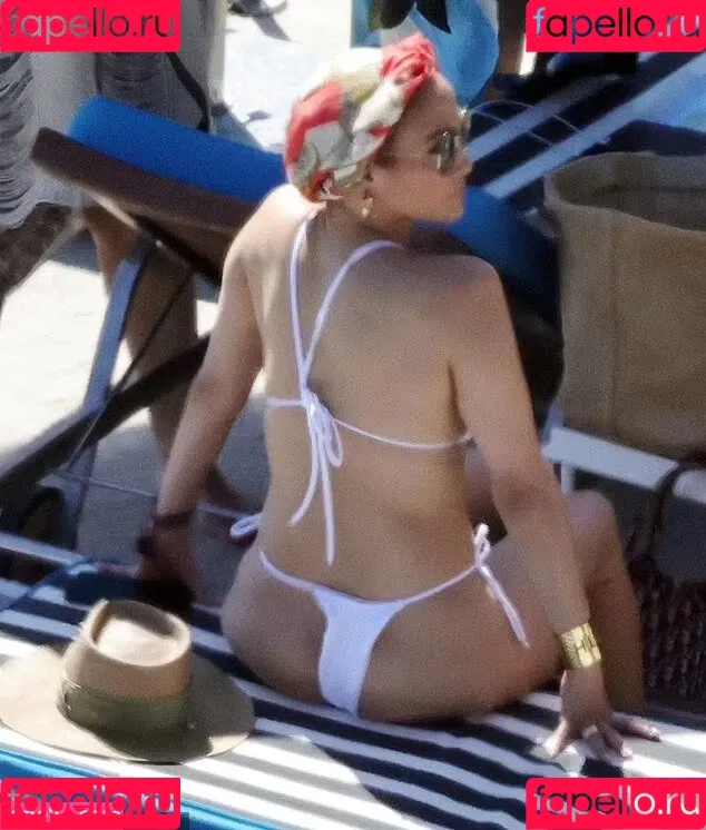JLo / Jennifer Lopez / jennifer_jlo Onlyfans Photo Gallery 