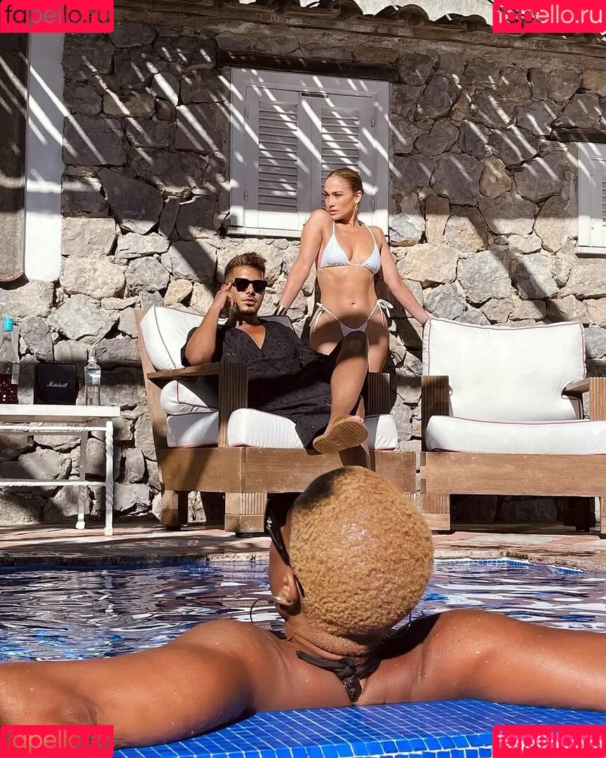JLo / Jennifer Lopez / jennifer_jlo Onlyfans Photo Gallery 