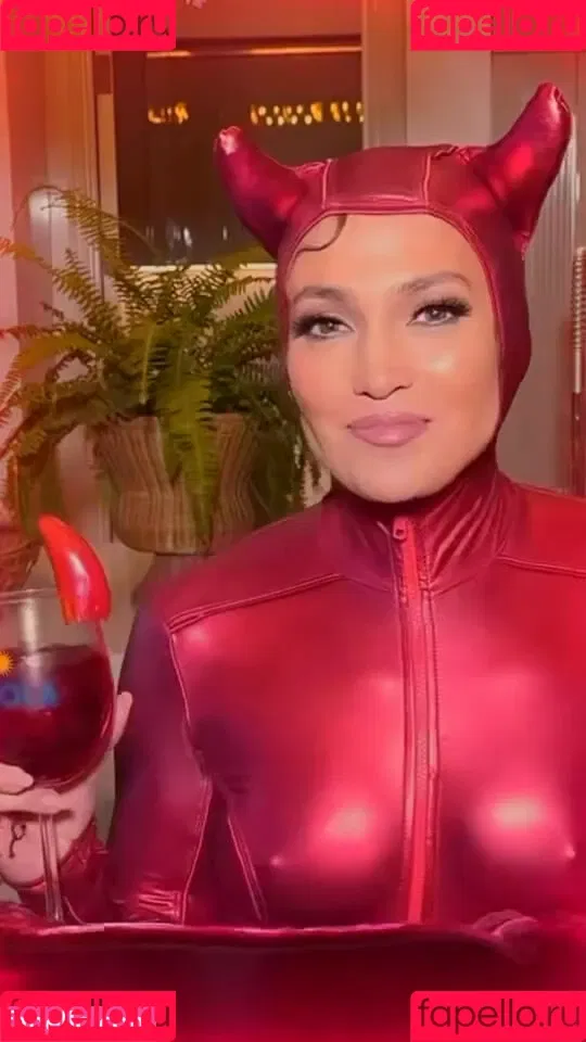 JLo / Jennifer Lopez / jennifer_jlo Onlyfans Photo Gallery 