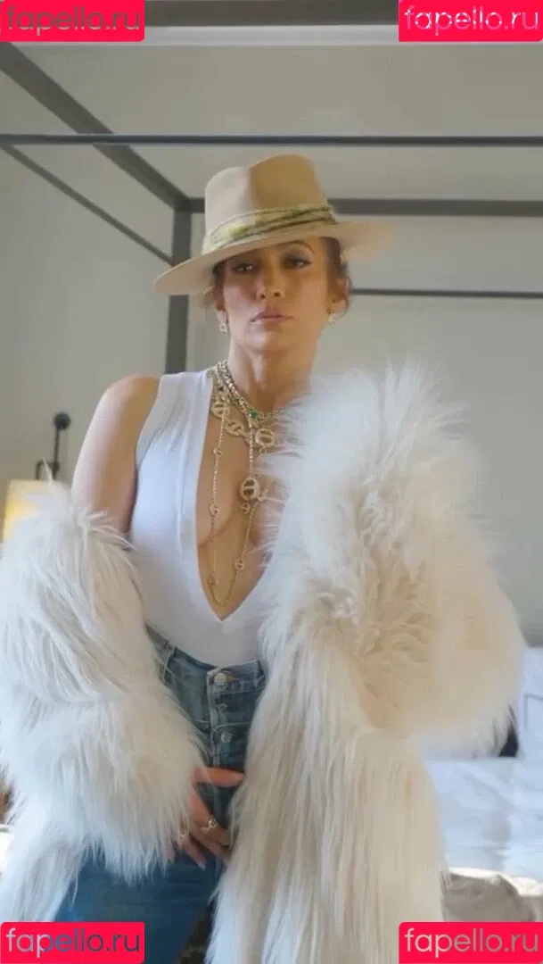 JLo / Jennifer Lopez / jennifer_jlo Onlyfans Photo Gallery 
