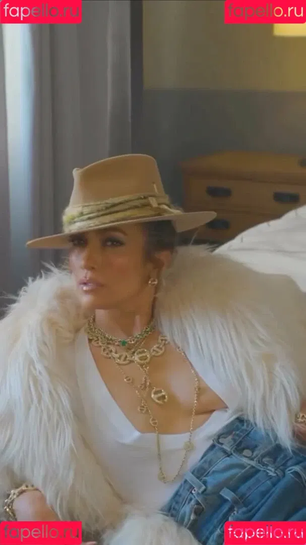 JLo / Jennifer Lopez / jennifer_jlo Onlyfans Photo Gallery 