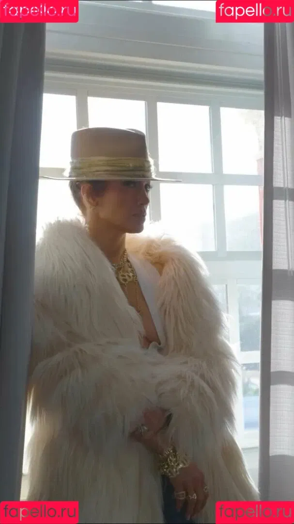 JLo / Jennifer Lopez / jennifer_jlo Onlyfans Photo Gallery 
