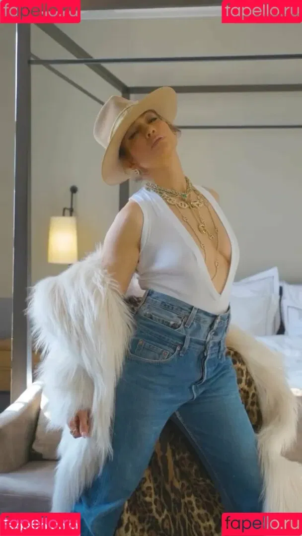 JLo / Jennifer Lopez / jennifer_jlo Onlyfans Photo Gallery 