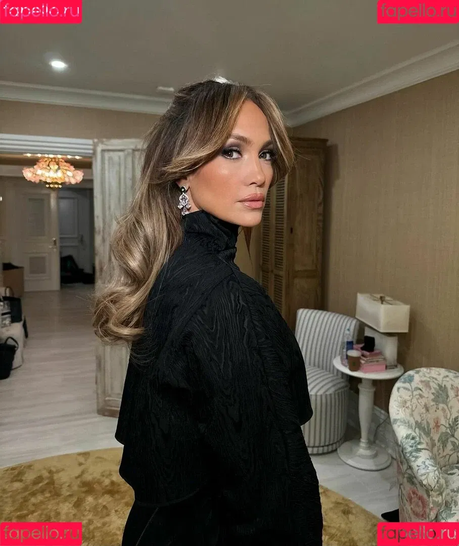 JLo / Jennifer Lopez / jennifer_jlo Onlyfans Photo Gallery 