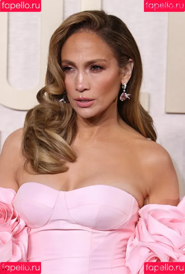 JLo / Jennifer Lopez / jennifer_jlo Onlyfans Photo Gallery 