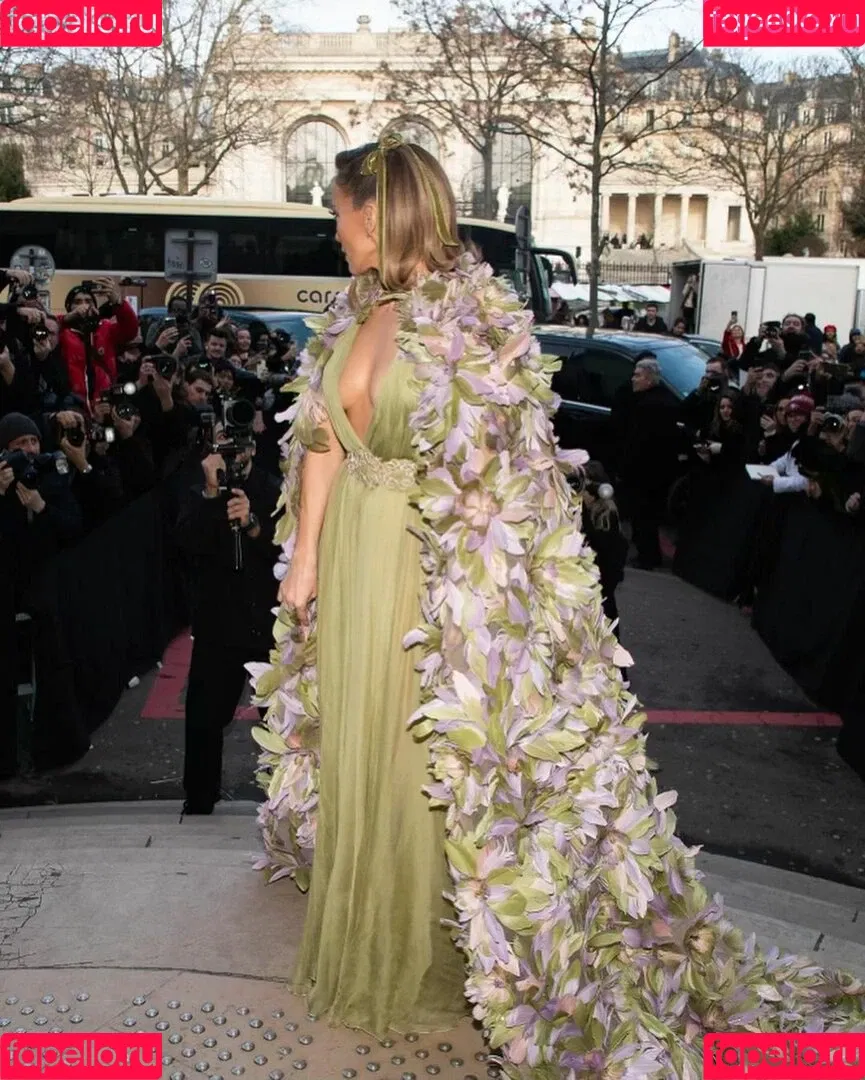 JLo / Jennifer Lopez / jennifer_jlo Onlyfans Photo Gallery 