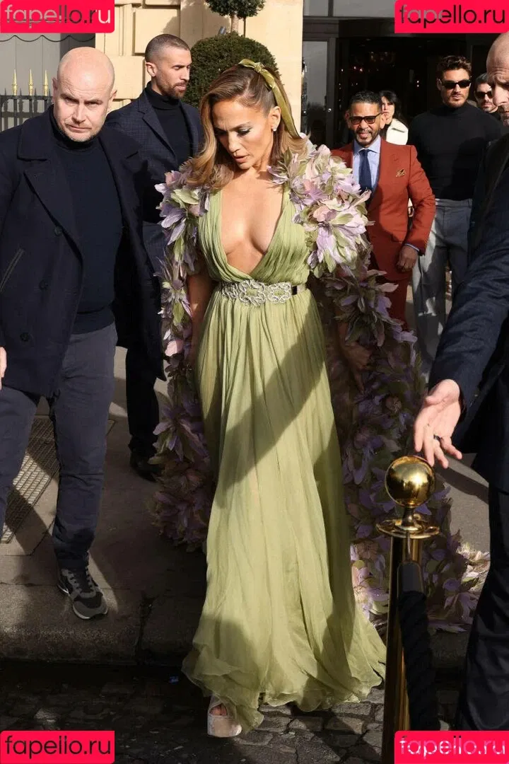 JLo / Jennifer Lopez / jennifer_jlo Onlyfans Photo Gallery 